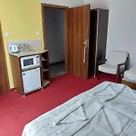 Fenix Bed & Breakfast 3*